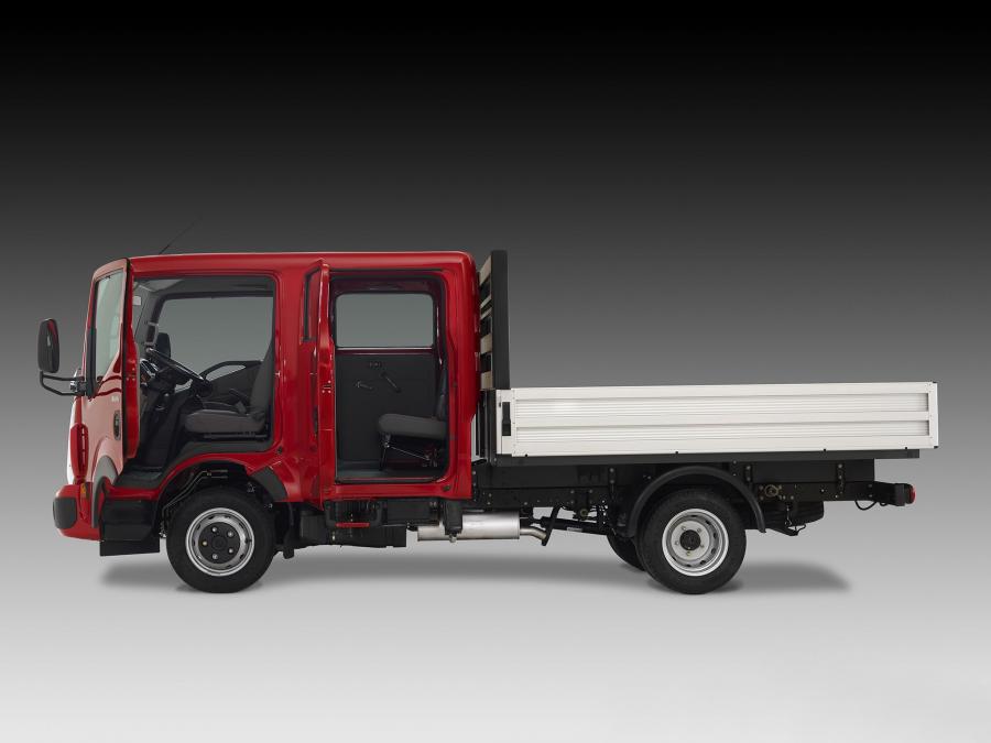  Renault Maxity Double Cab 2008 года  (фото 2 из 3)